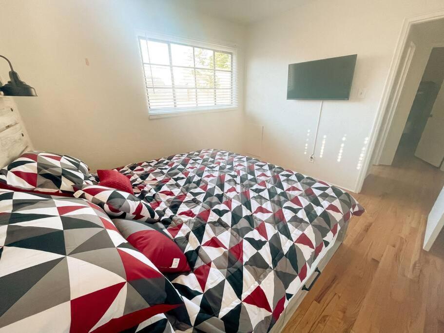 Pet Friendly! Private Casita In Nob Hill Villa Albuquerque Buitenkant foto
