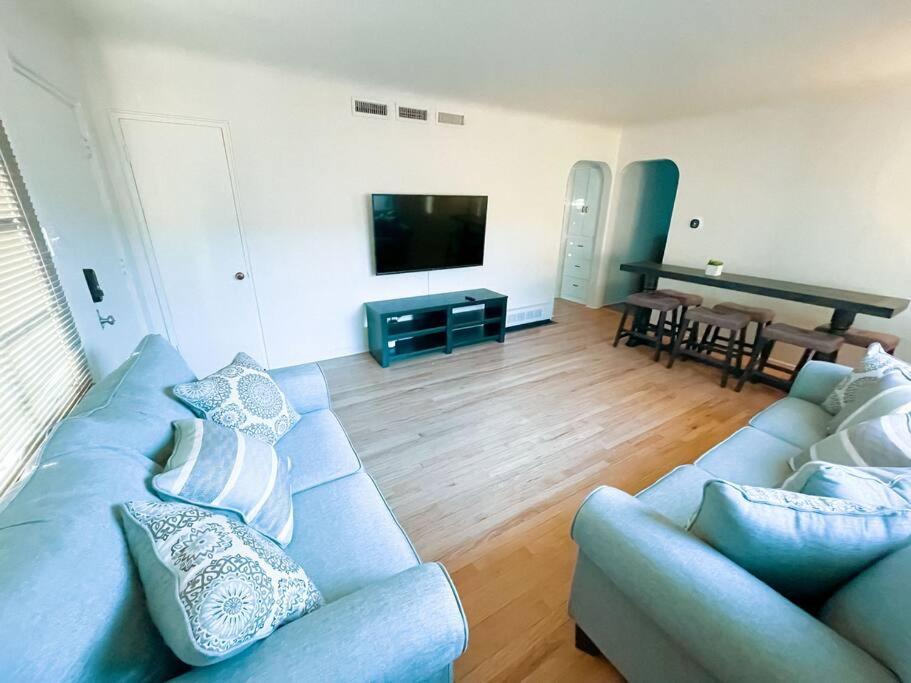 Pet Friendly! Private Casita In Nob Hill Villa Albuquerque Buitenkant foto